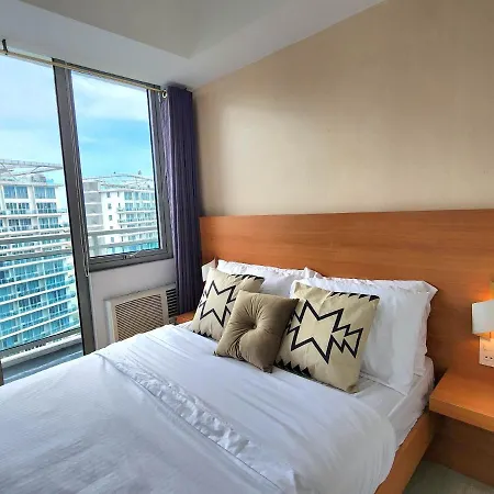 Vissers Crib At Azure Urban Resort Residences