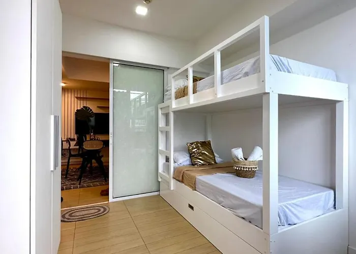 Vissers Crib At Azure Urban Residences Apartment